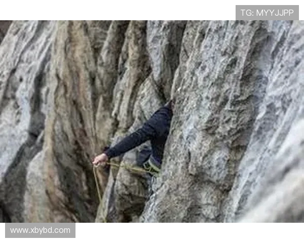 深圳攀岩队速度之旅：探索攀岩运动的激情与挑战