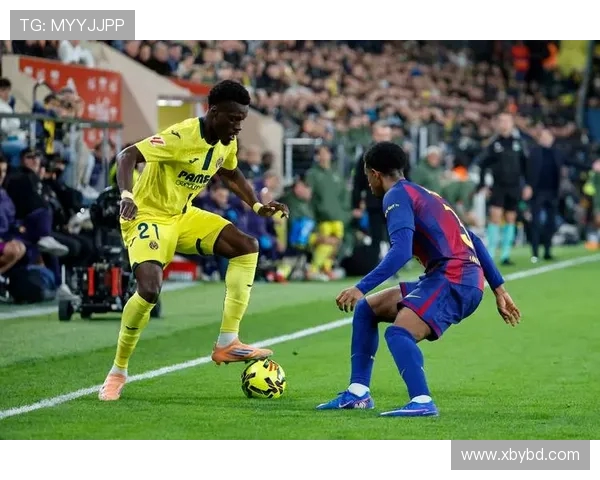 巴塞罗那与比利亚雷亚尔激战正酣双方争夺胜利的精彩瞬间回顾