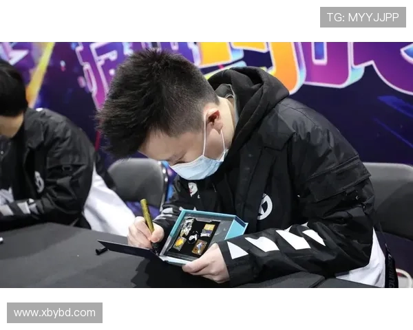 杨敏专访:从新手到职业选手的CSGO成长之路回顾与展望 杨敏专访:从新手到职业选手的CSGO成长之路回顾与展望