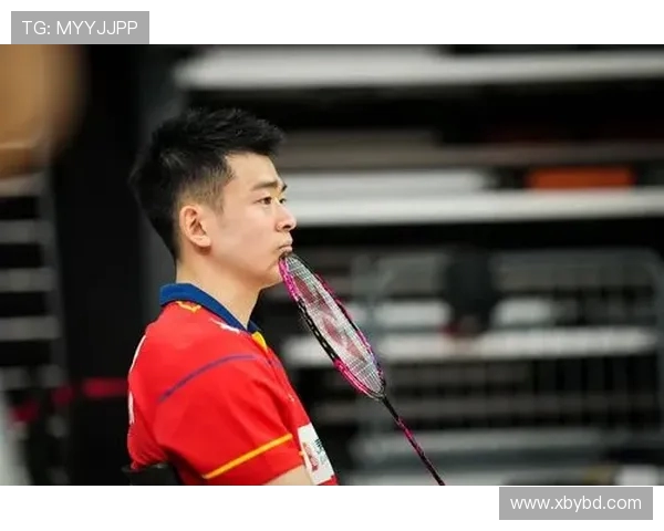 成都羽毛球队包夹战术解析与实战应用探讨